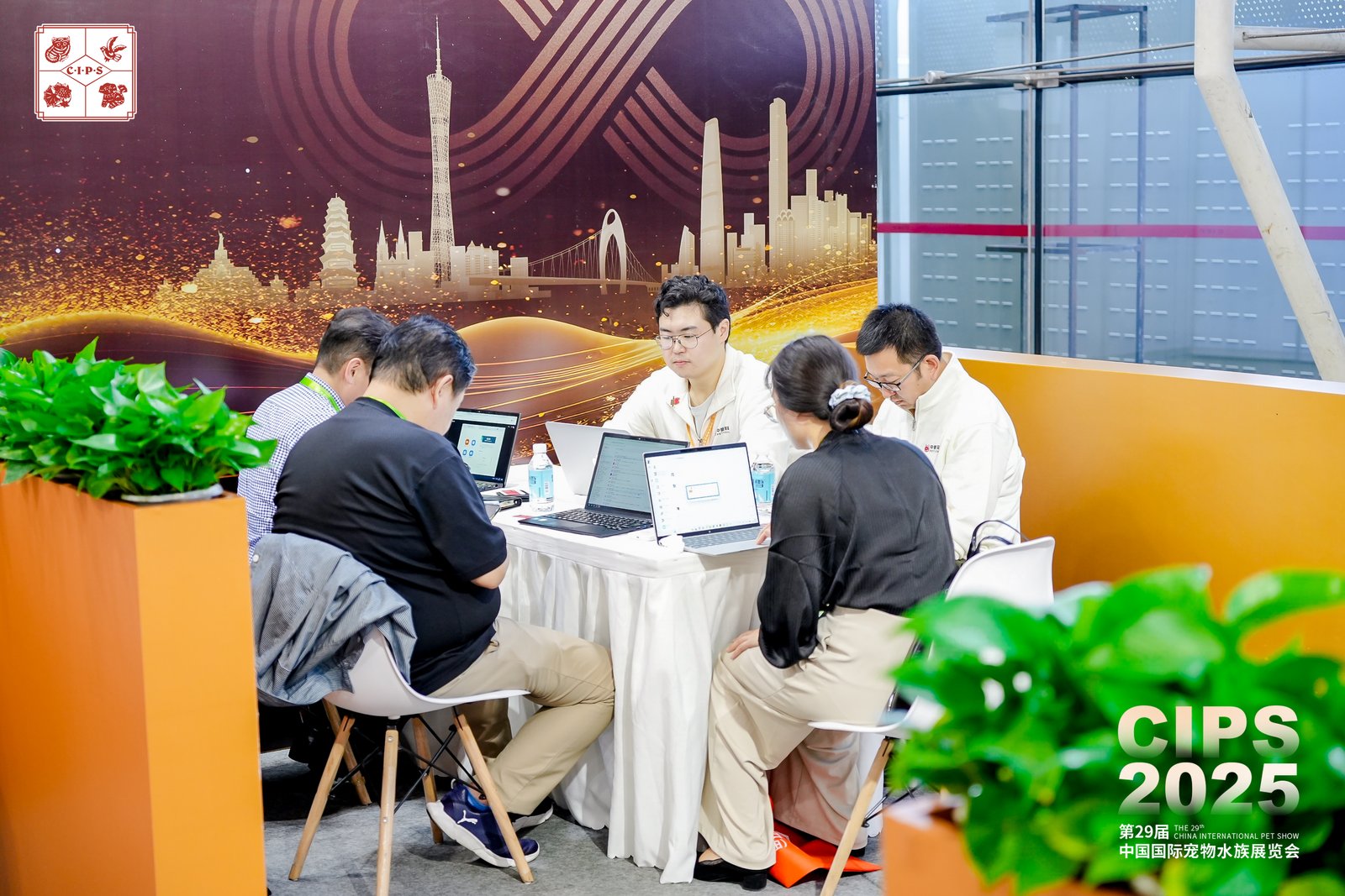 2_1600_3000_gif (18).jpg